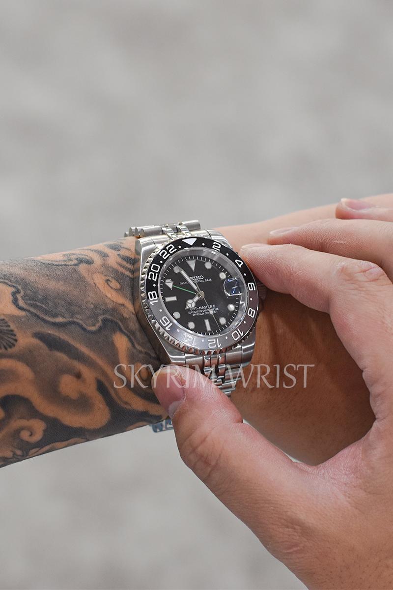Mod GMT-Master II Bruce Wayne