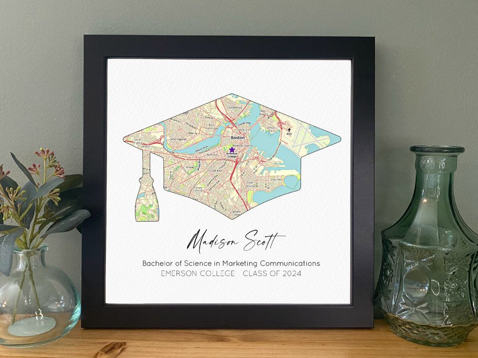 Graduation Cap with Map Inside- Graduation Party Gift, Sentimental Gift for Her, Map Print Grad Gift, Custom College Graduate Gifts