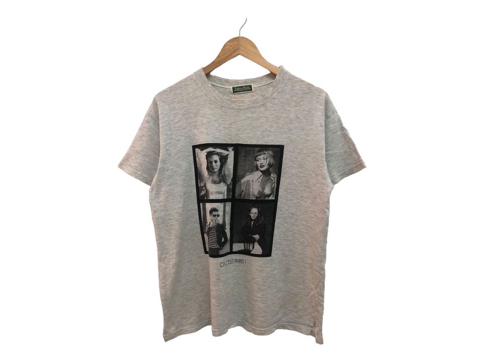 vintage 90s ca CEST PARIS! modelling photo photography graphical tee