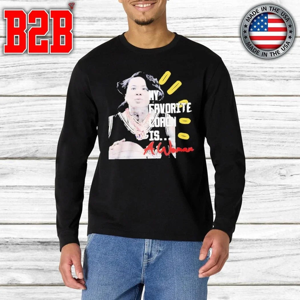 My favorite coach is a woman Shirt Unisex