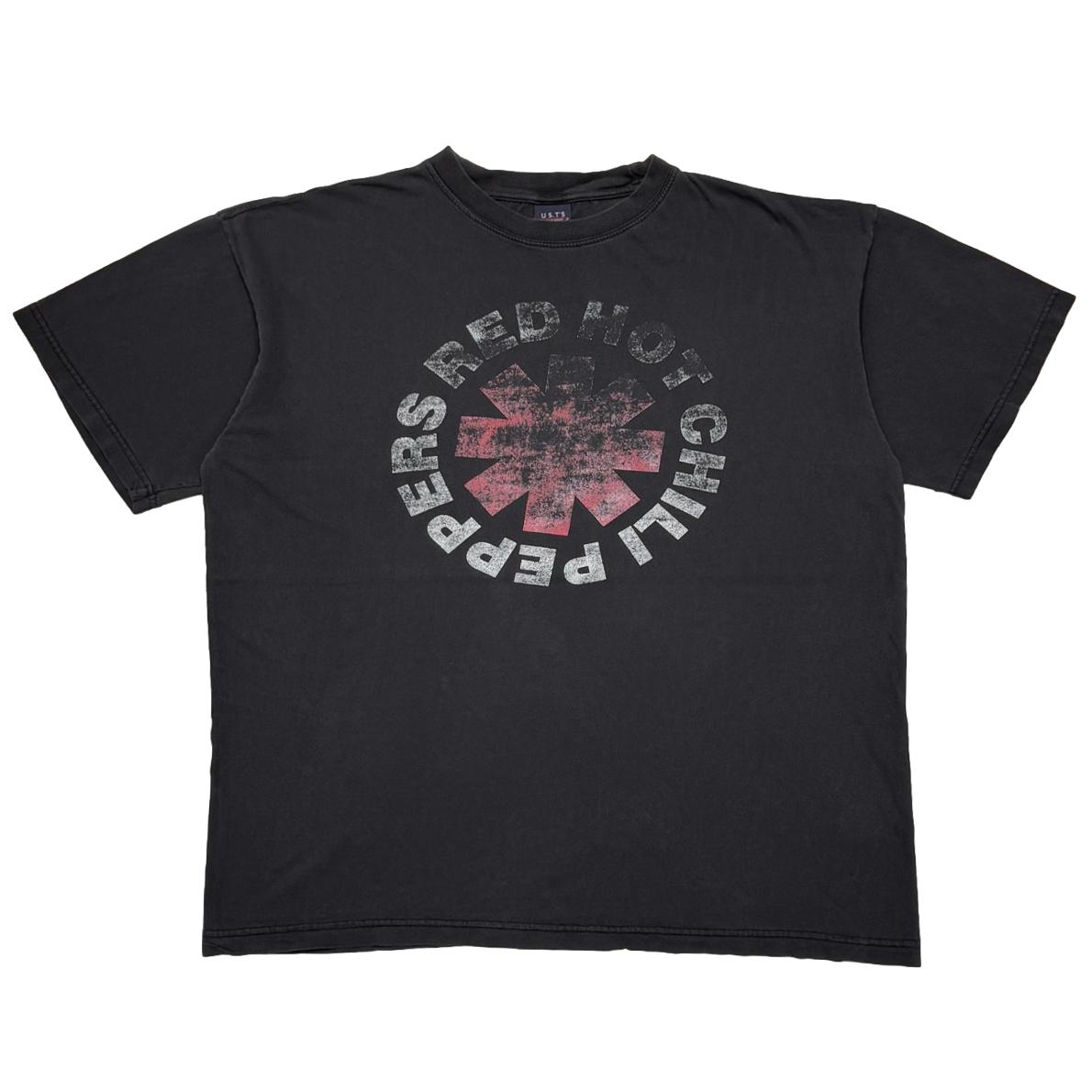 RED HOT CHILI PEPPERS US TOUR 2003 FRONT LOGO BACK MEMBER US. T'S XL 6566