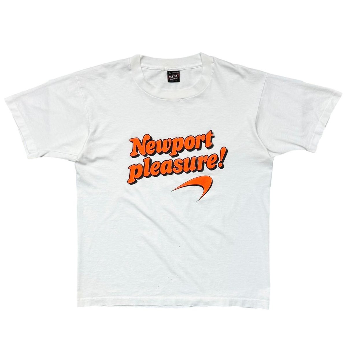 Newport pleasure! SMALL LGOO BLACK SCREEN STARS LARGE 4963