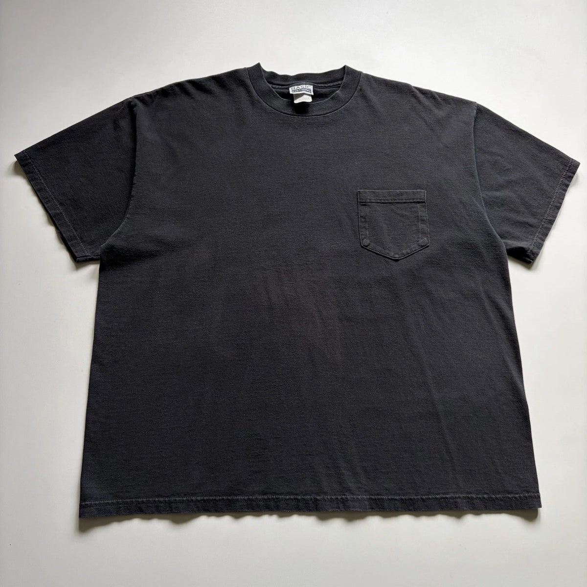 Vintage 90s Sun Faded Black Blank Pocket T-Shirt Mens XL Made In USA Cotton Rare