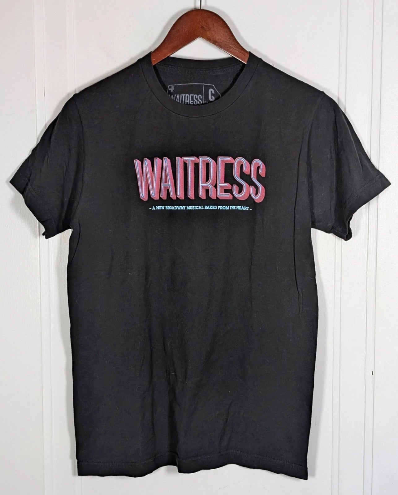 Creative Goods WAITRESS Broadway Musical Play Black Shirt Size Small Unisex Tee