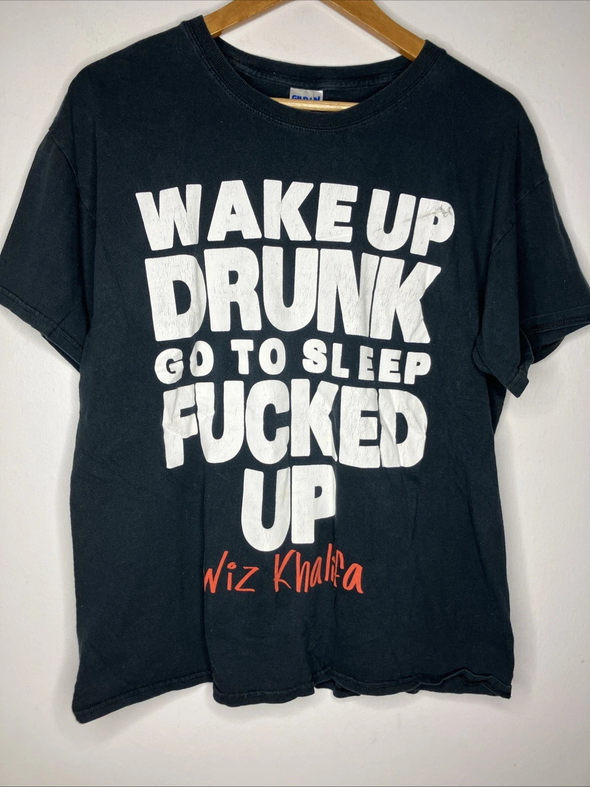 Wiz Khalifa T-Shirt Men's Large Black Wake Up Drunk Rap Tee Distressed