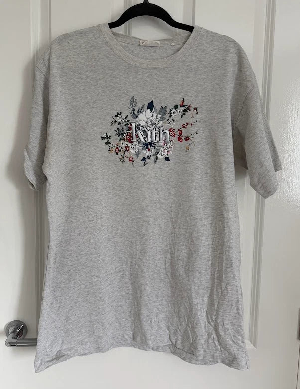 Kith Floral Logo T-Shirt Grey Heather Size M Streetwear Graphic Tee Casual
