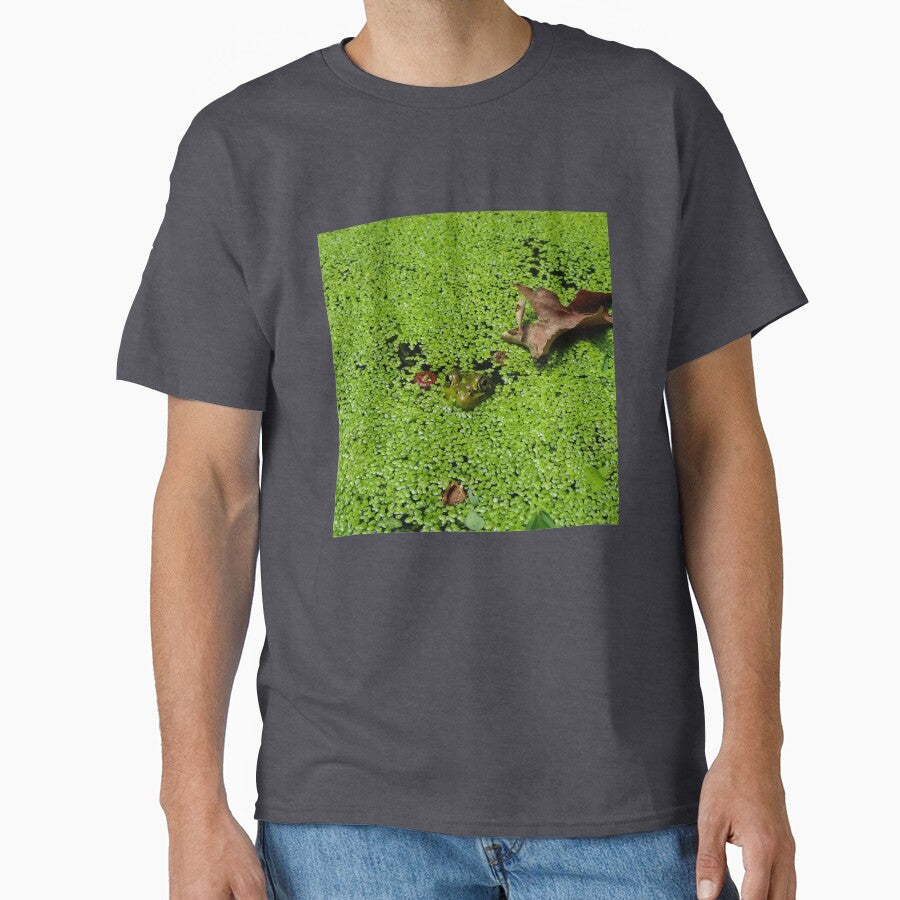 Frog in Duckweed by sporadicdoodlin