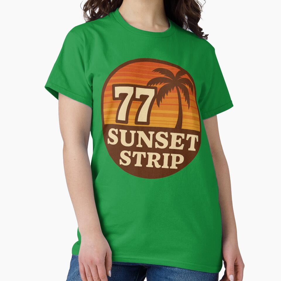 77 Sunset Strip Summer Vintage T-Shirt – Retro California Beach Style – Women Gift – Classic LA Design by VG FASHION DESIGNS