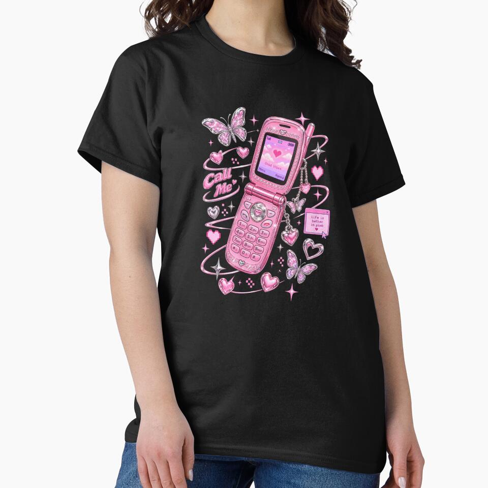 Pink flip phone by BiaSMartins