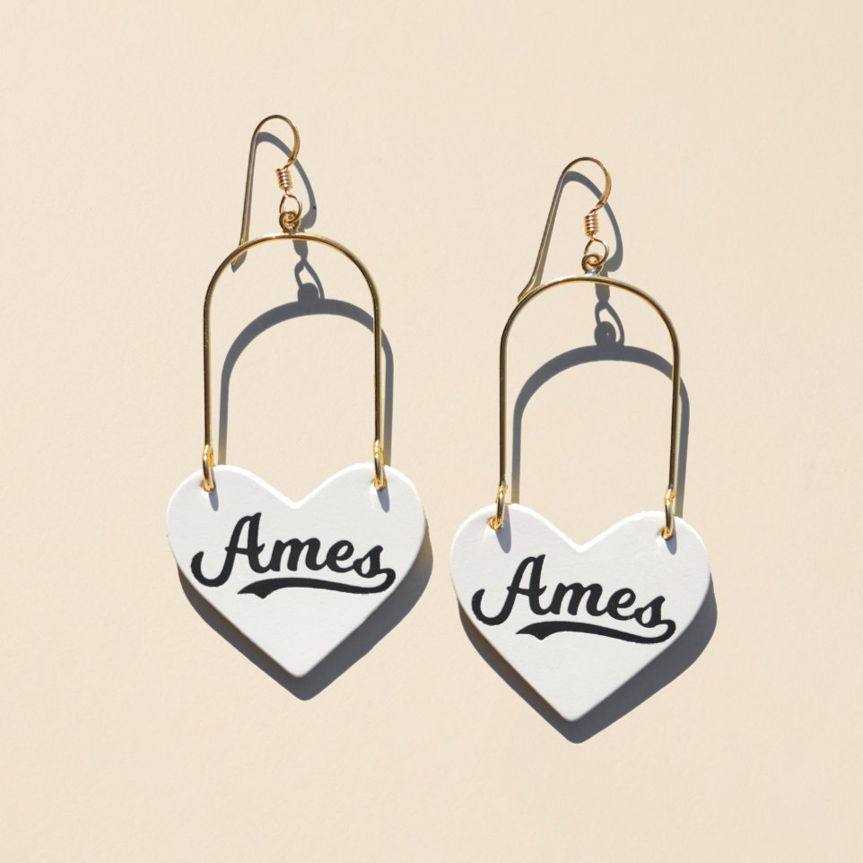 White Ames Heartthrobs
