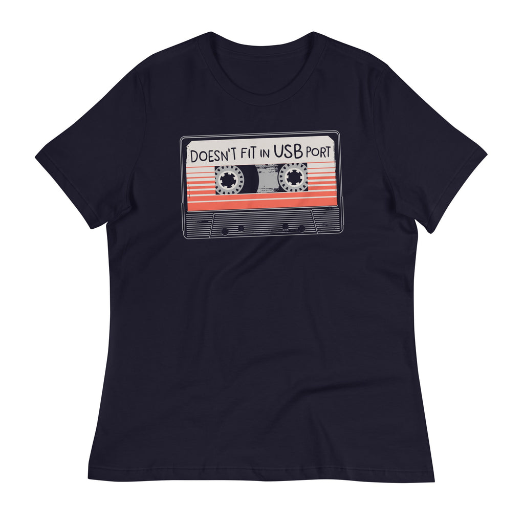 Doesn't Fit In USB Port Women's Signature Tee